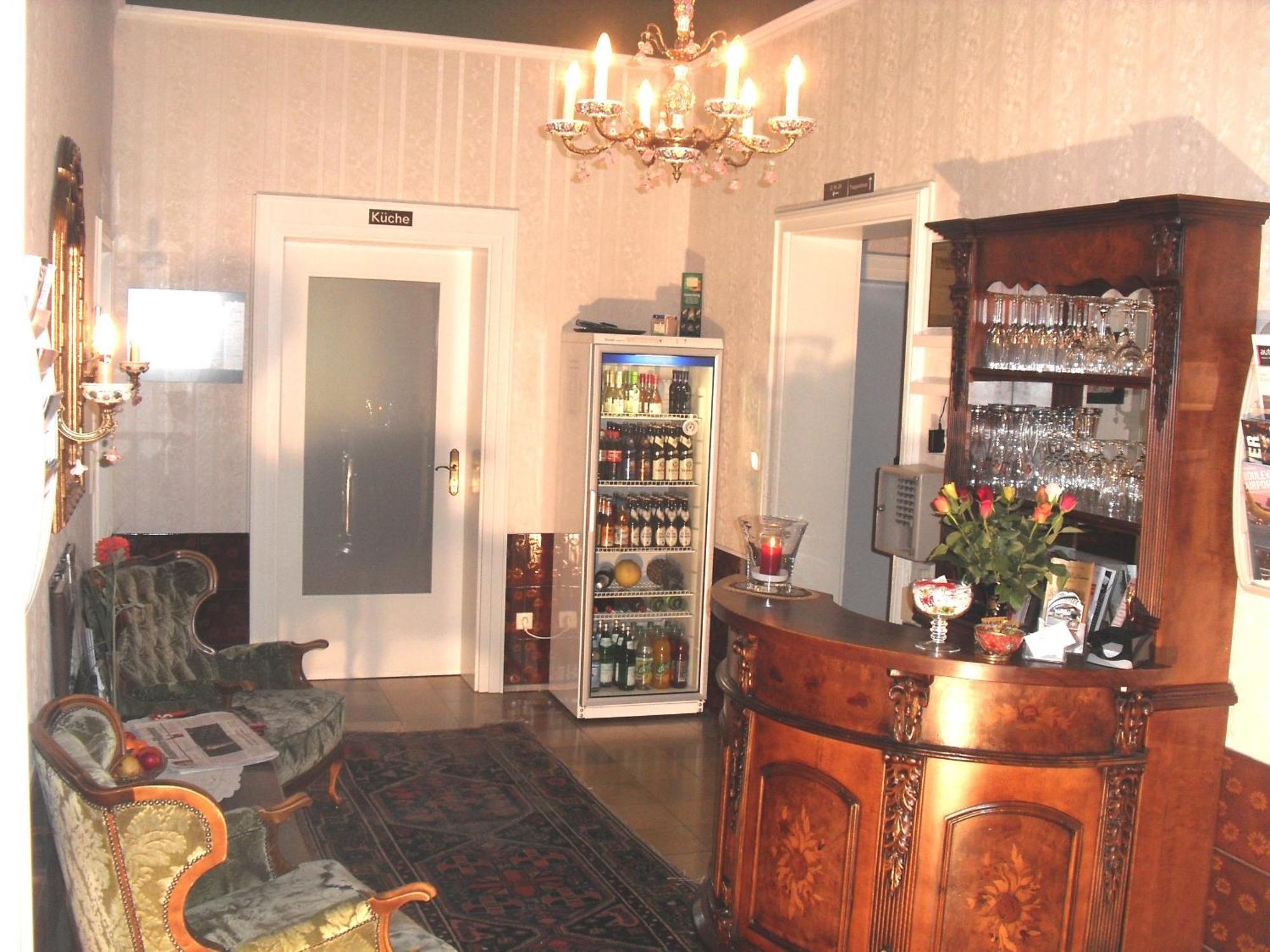 Hotel Waldersee Hannover Buitenkant foto