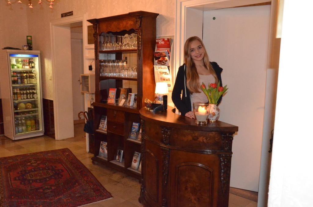 Hotel Waldersee Hannover Buitenkant foto