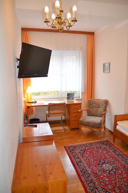 Hotel Waldersee Hannover Buitenkant foto