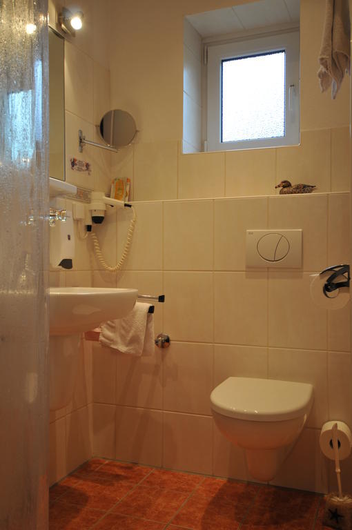 Hotel Waldersee Hannover Buitenkant foto